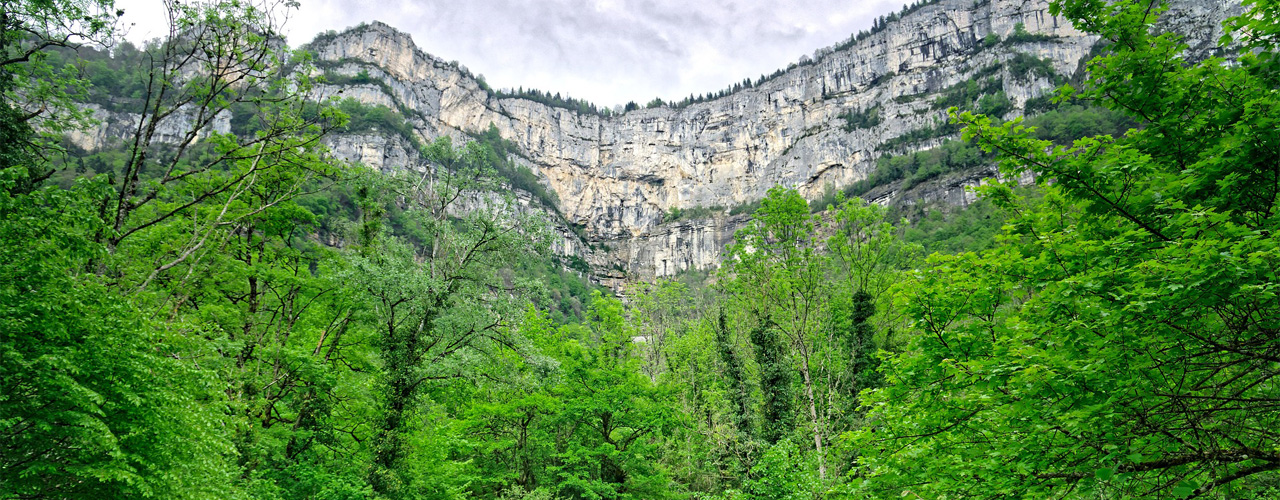 Vercors 2 Slide background